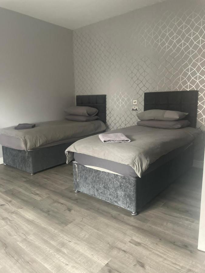 Cosgrove Bed & Breakfast Сканторп Экстерьер фото